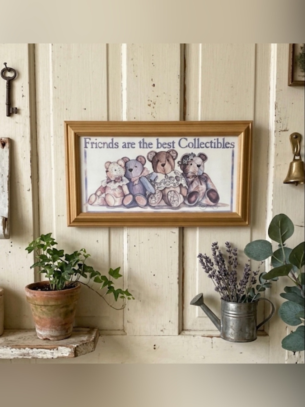Vintage Friends are the Best Collectibles Teddy Bear Framed Wall Art 1991 Fiji